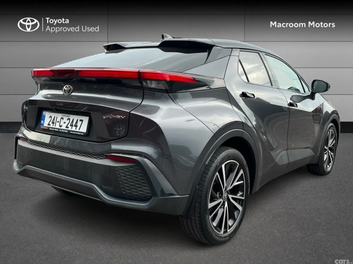 Toyota C-HR SUV, Petrol Hybrid, 2024, Grey