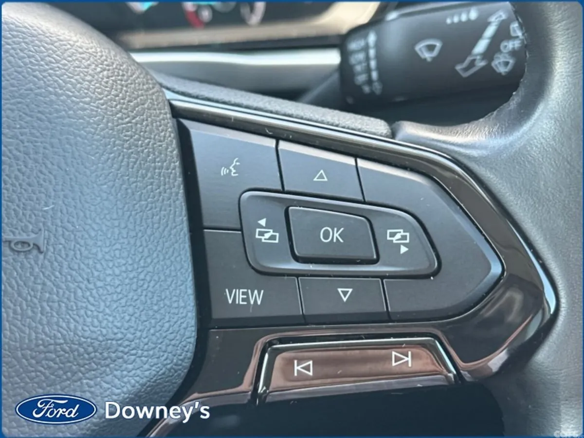 Ford Transit Connect MPV, Petrol, 2024, Blue