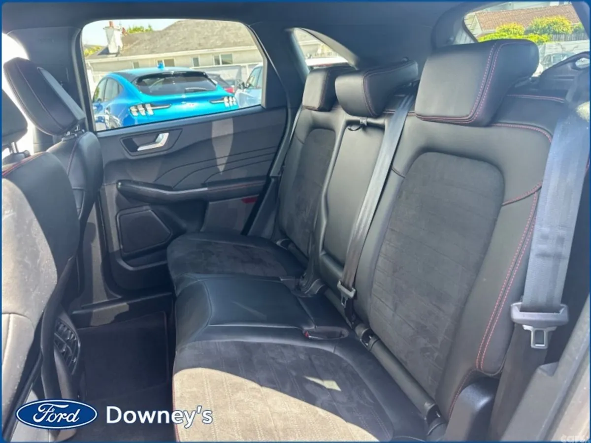 Ford Kuga SUV, Petrol Hybrid, 2023, Grey