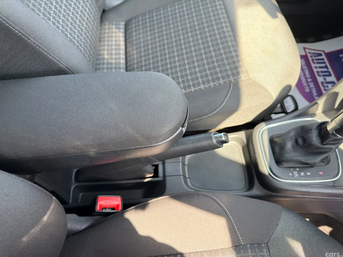 Volkswagen Polo Hatchback, Petrol, 2017, Silver