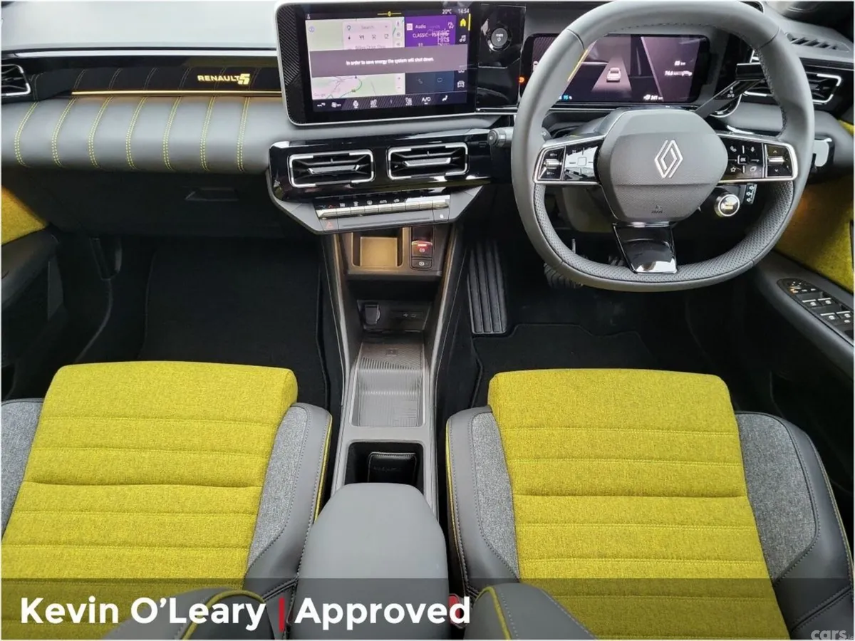 Renault 5 Hatchback, Electric, 2026, White