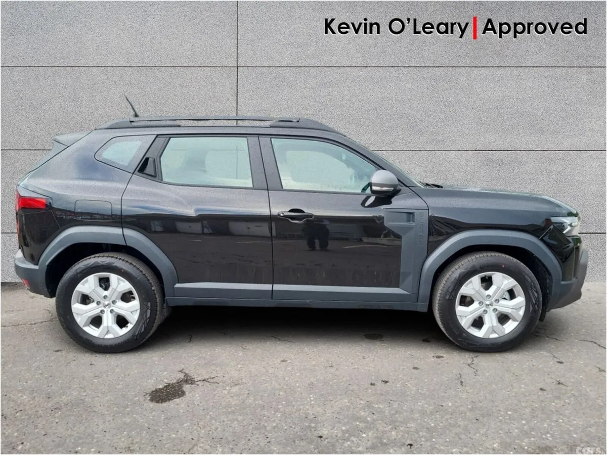 Dacia Duster SUV, Petrol Hybrid, 2026, Black