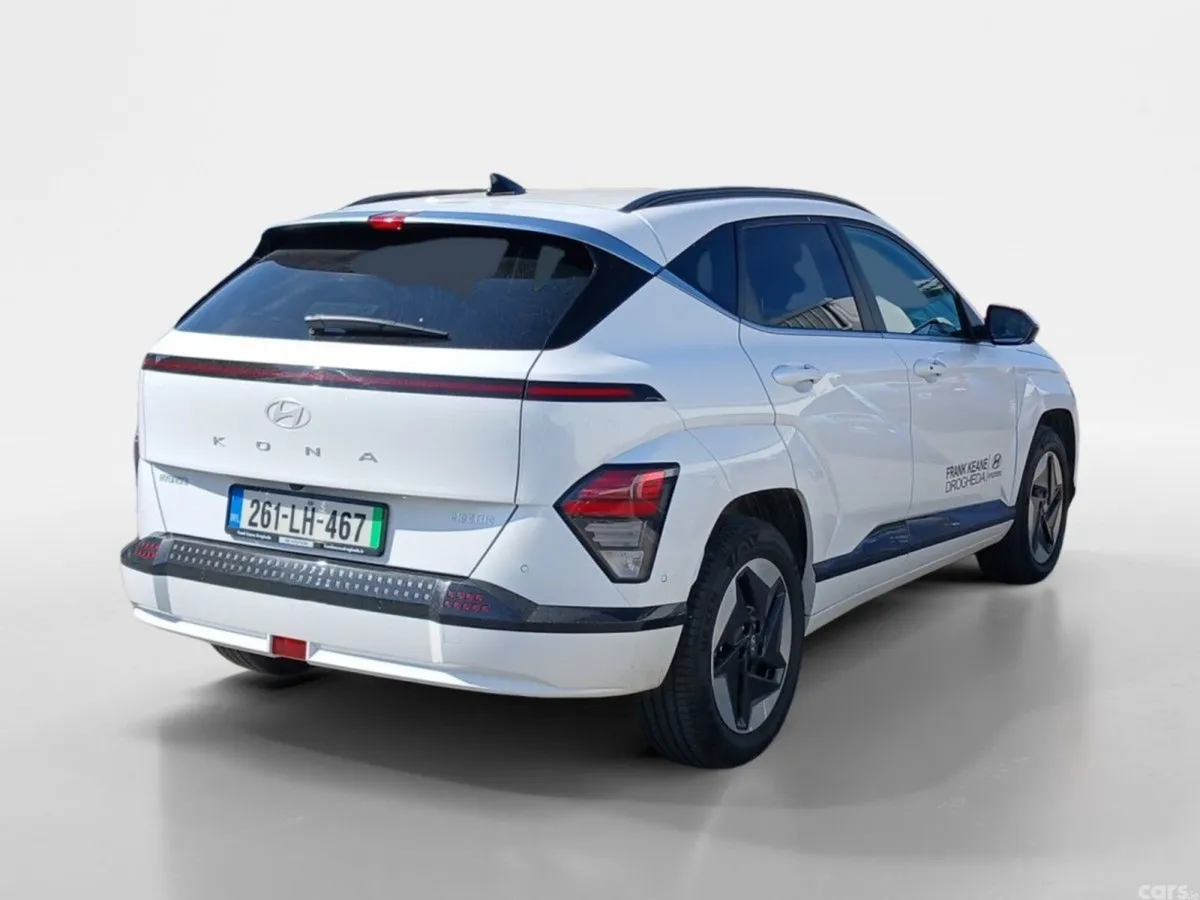Hyundai KONA MPV, Electric, 2026, White