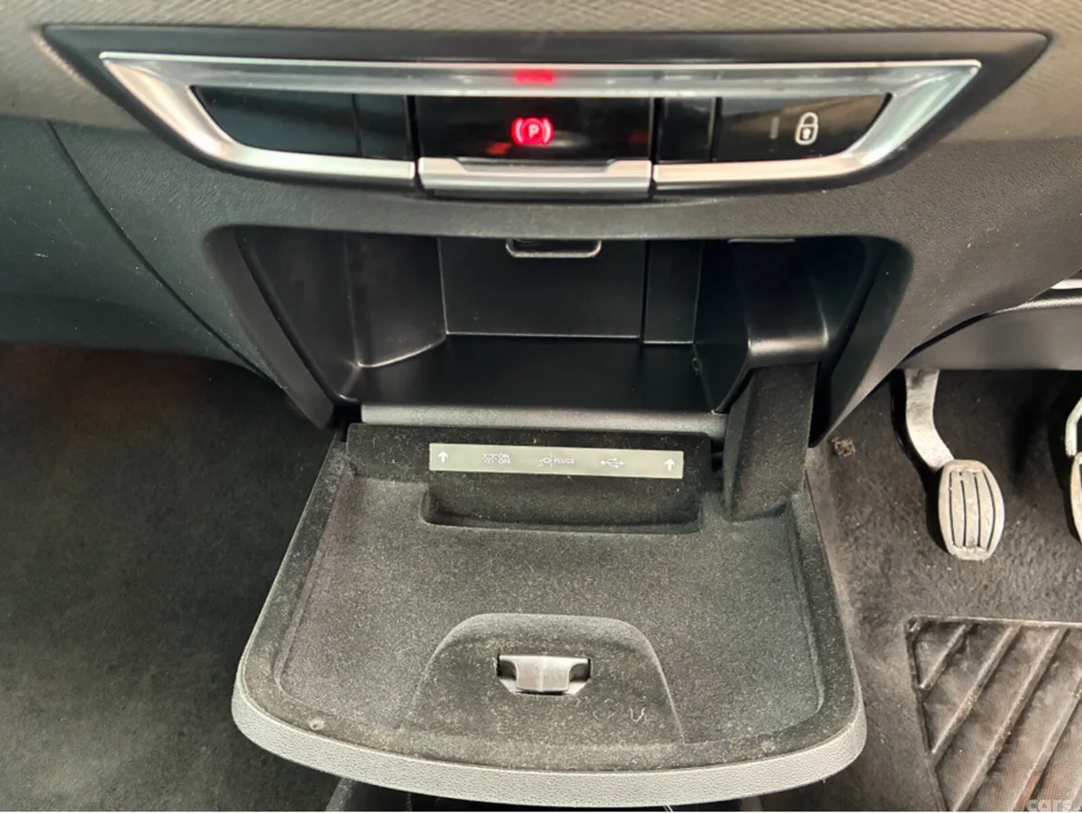 Citroen C4 MPV, Diesel, 2019, Black