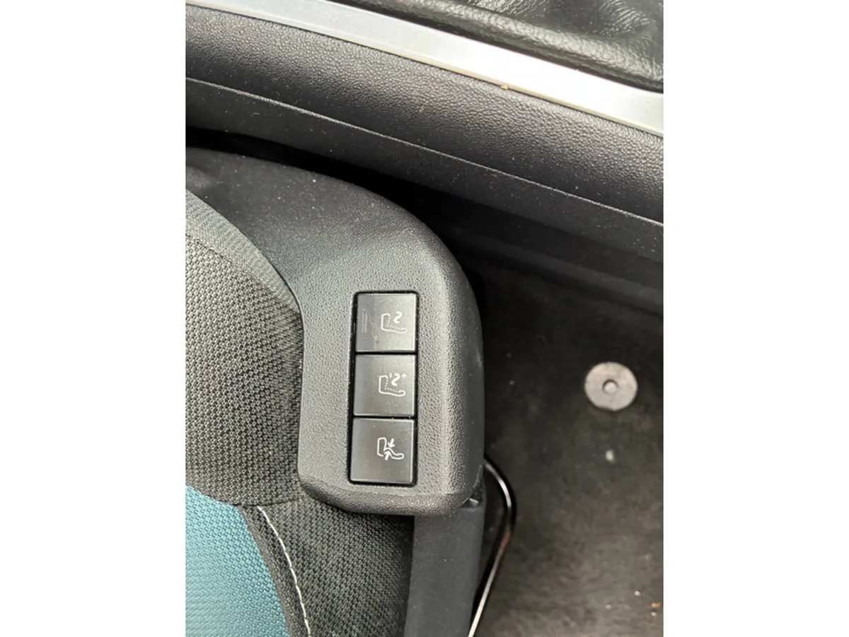 Citroen C4 MPV, Diesel, 2019, Black