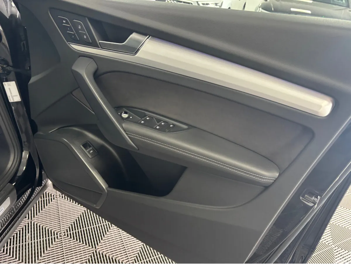 Audi Q5 SUV, Diesel, 2021, Black
