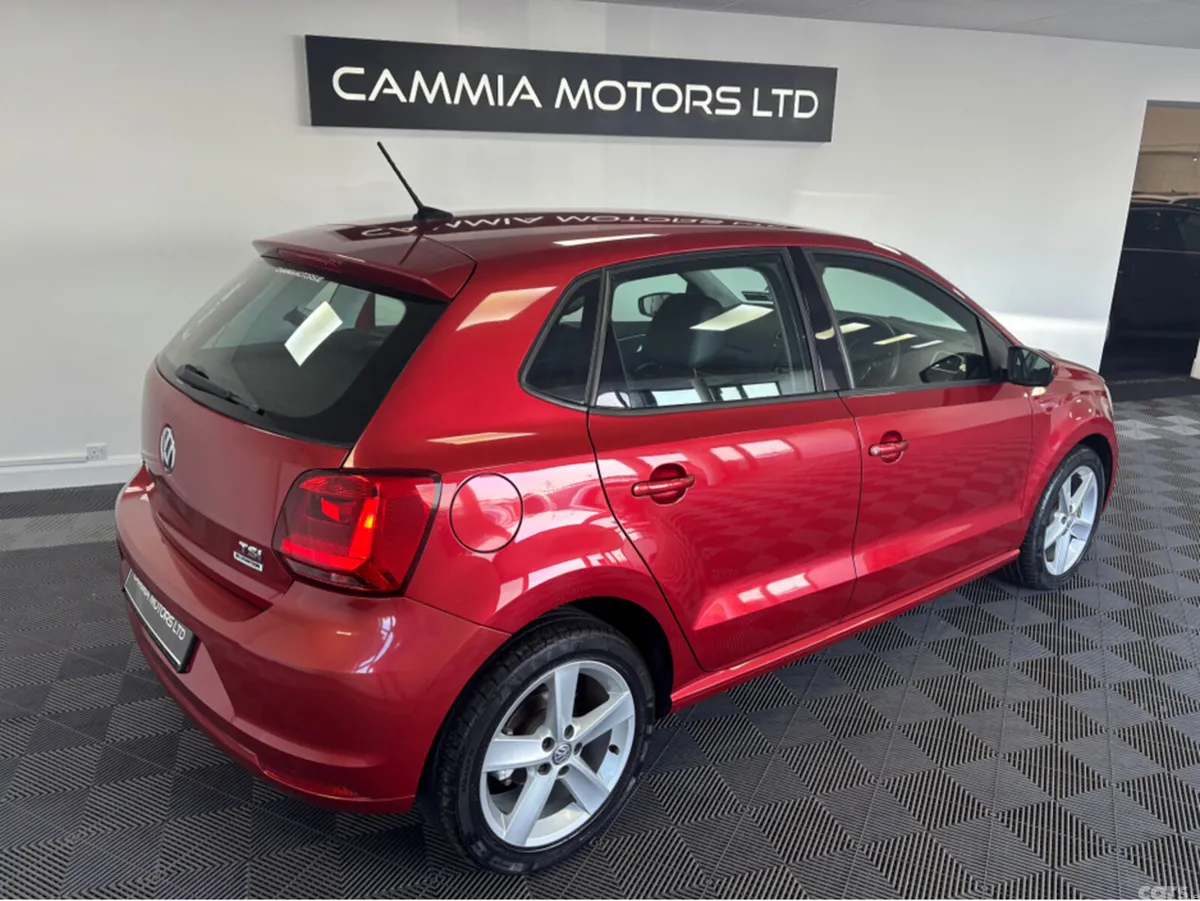 Volkswagen Polo Hatchback, Petrol, 2016, Red