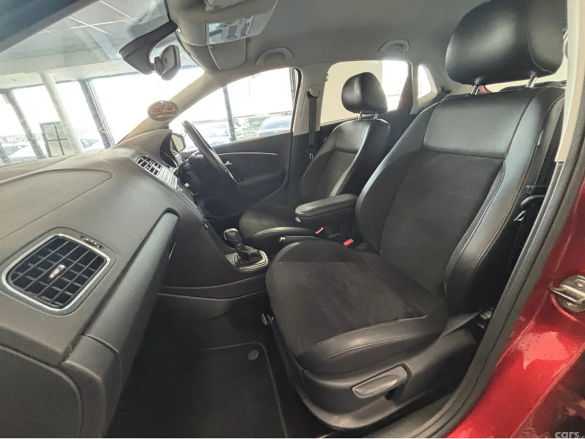 Volkswagen Polo Hatchback, Petrol, 2016, Red