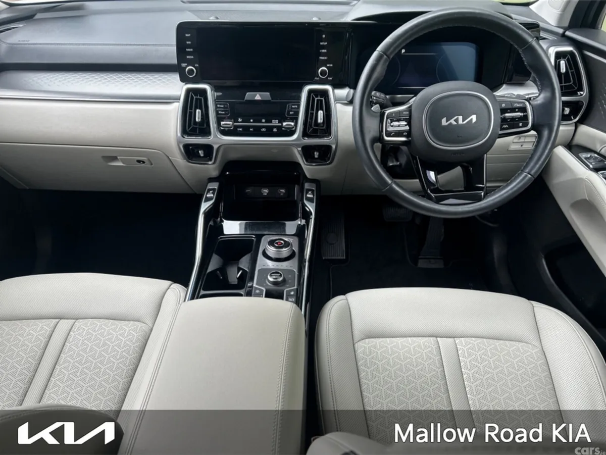 Kia Sorento MPV, Petrol Plug-in Hybrid, 2023, Grey