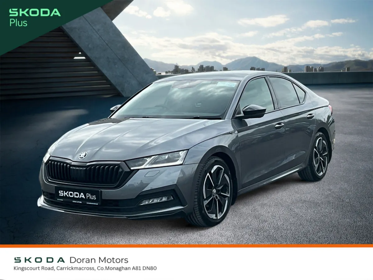 Skoda Octavia Hatchback, Diesel, 2024, Grey