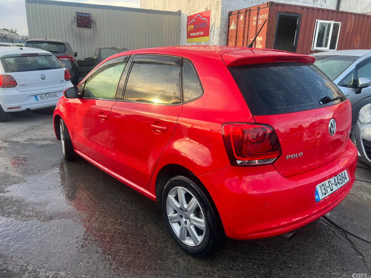 Volkswagen Polo Hatchback, Petrol, 2013, Red