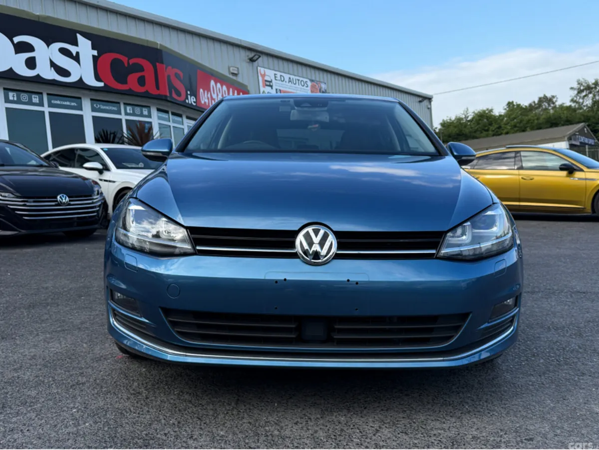 Volkswagen Golf Hatchback, Petrol, 2014, Blue