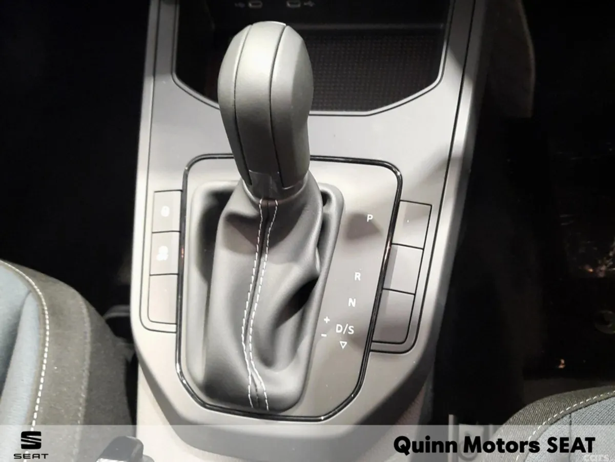 SEAT Arona SUV, Petrol, 2026, Grey