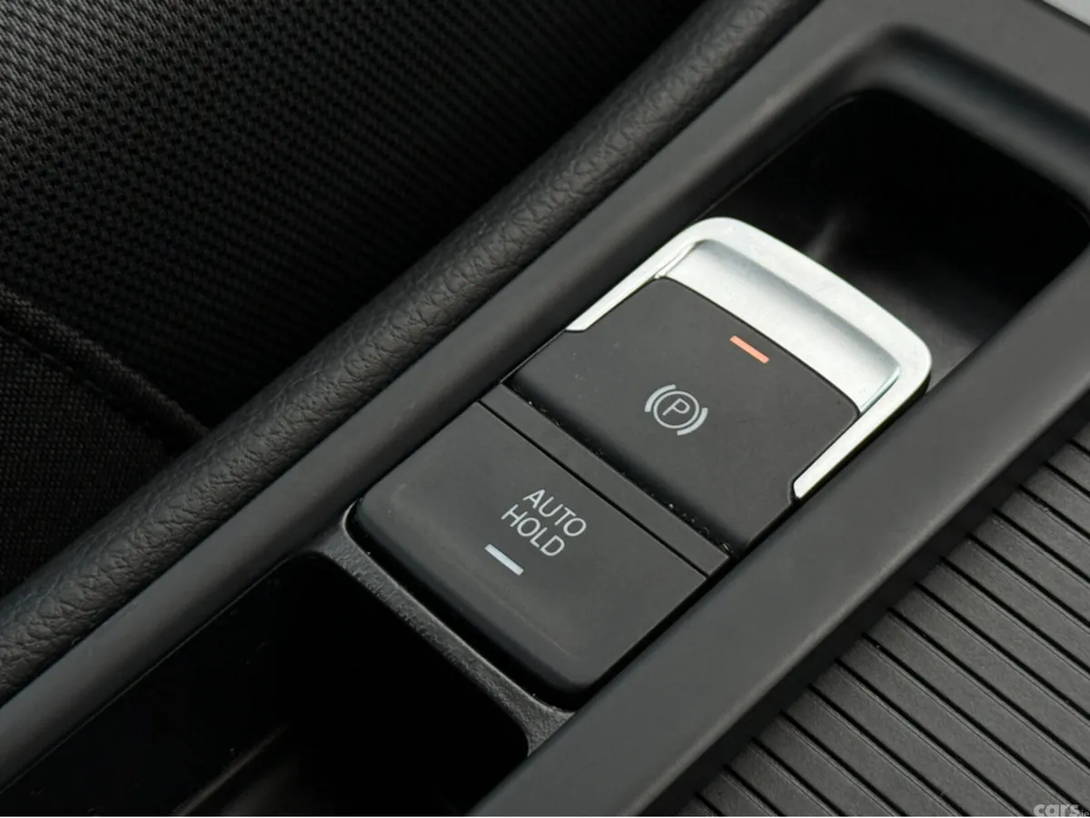 Volkswagen Golf Estate, Diesel, 2019, White
