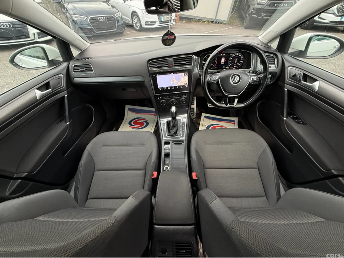 Volkswagen Golf Estate, Diesel, 2020, White