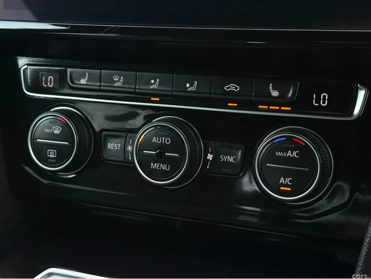 Volkswagen Arteon Saloon, Petrol, 2017, Blue
