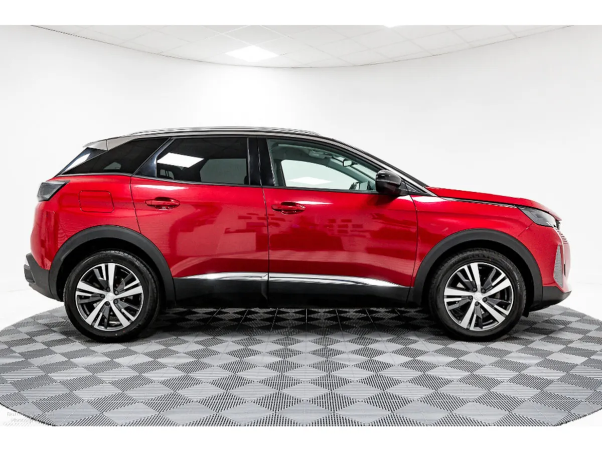 Peugeot 3008 SUV, Diesel, 2023, Red