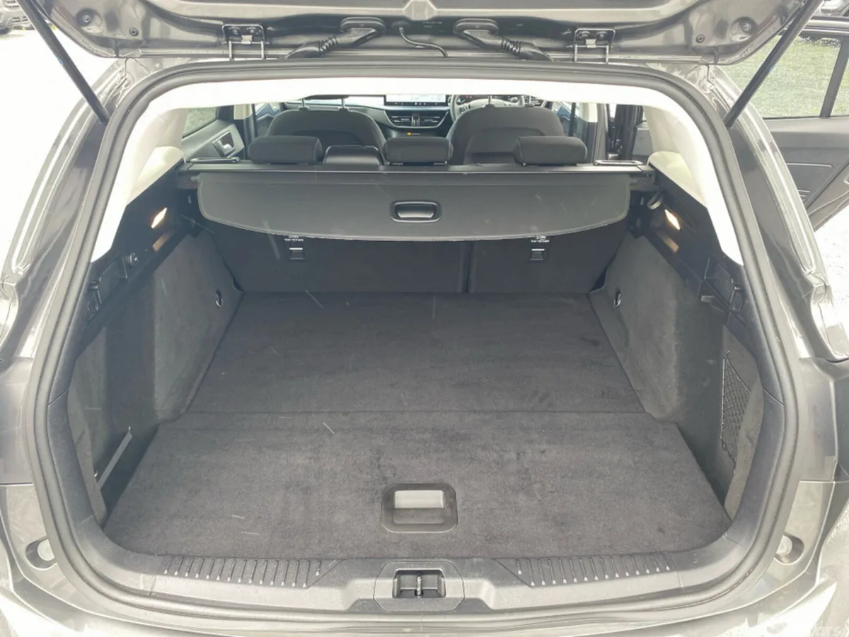 Ford Focus Estate, Petrol, 2024, Grey