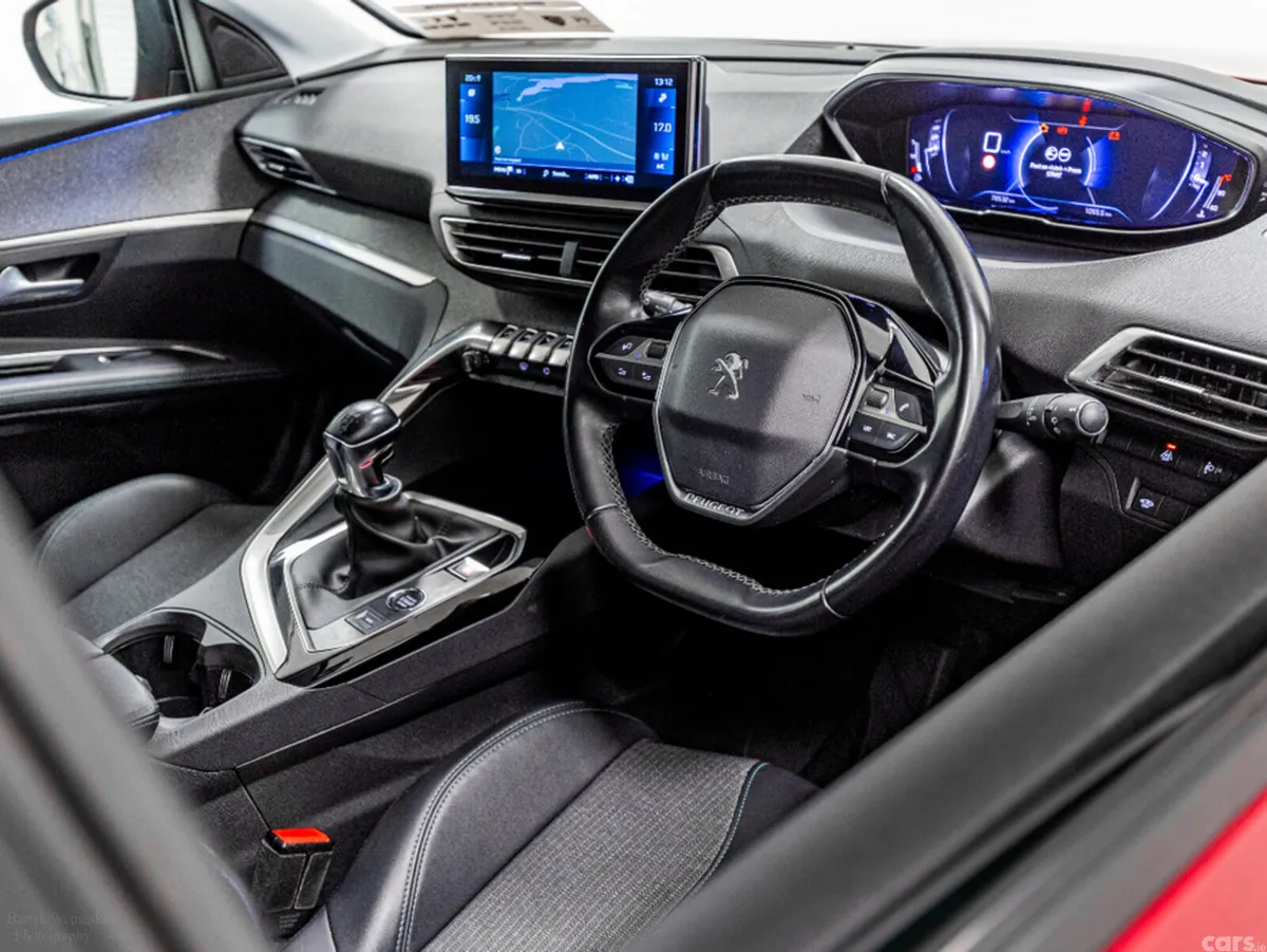 Peugeot 3008 SUV, Diesel, 2022, Red