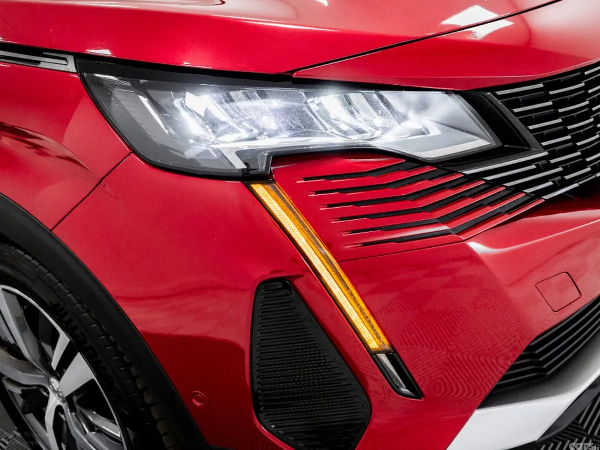 Peugeot 3008 SUV, Diesel, 2022, Red