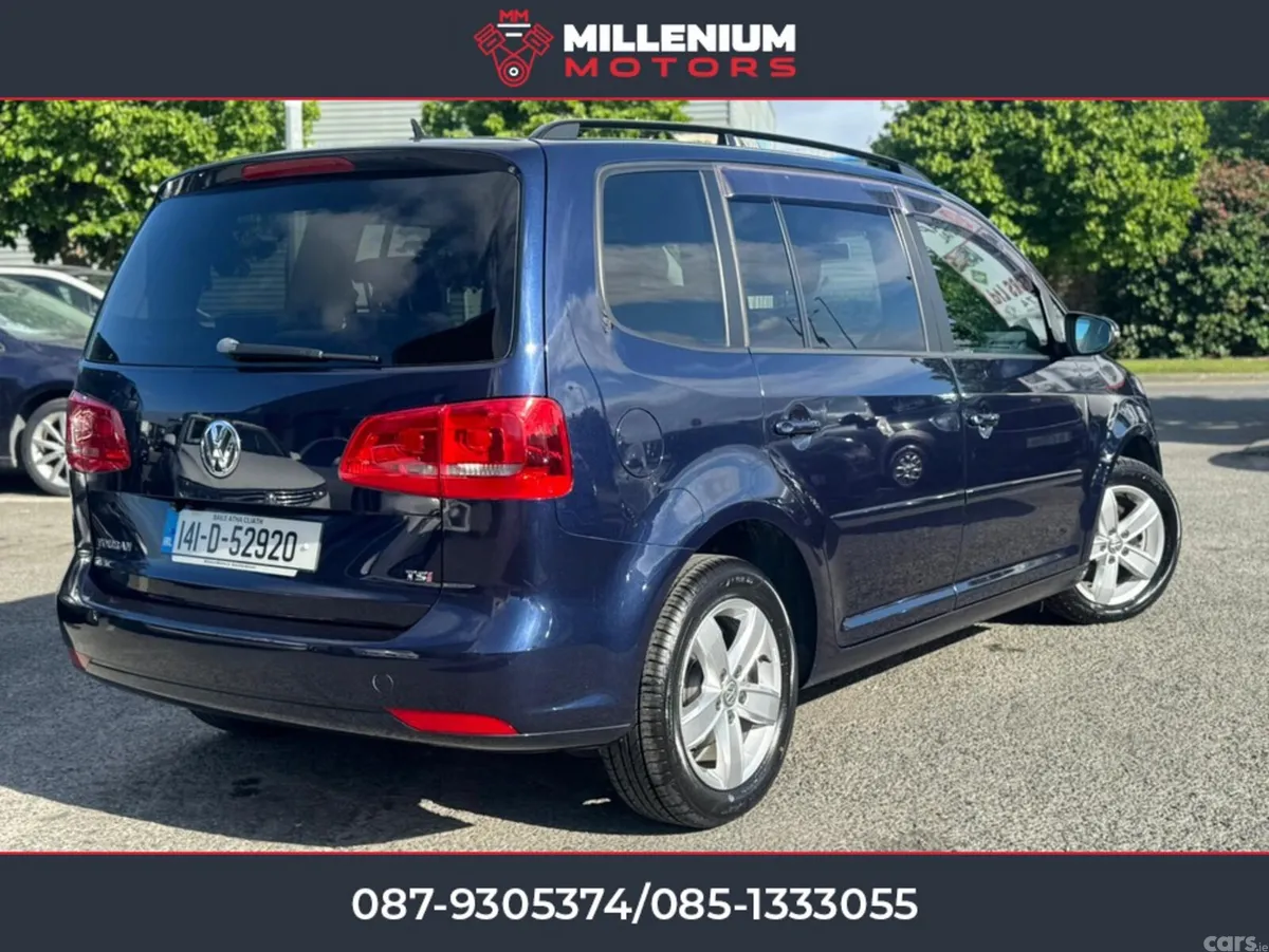 Volkswagen Touran MPV, Petrol, 2014, Blue