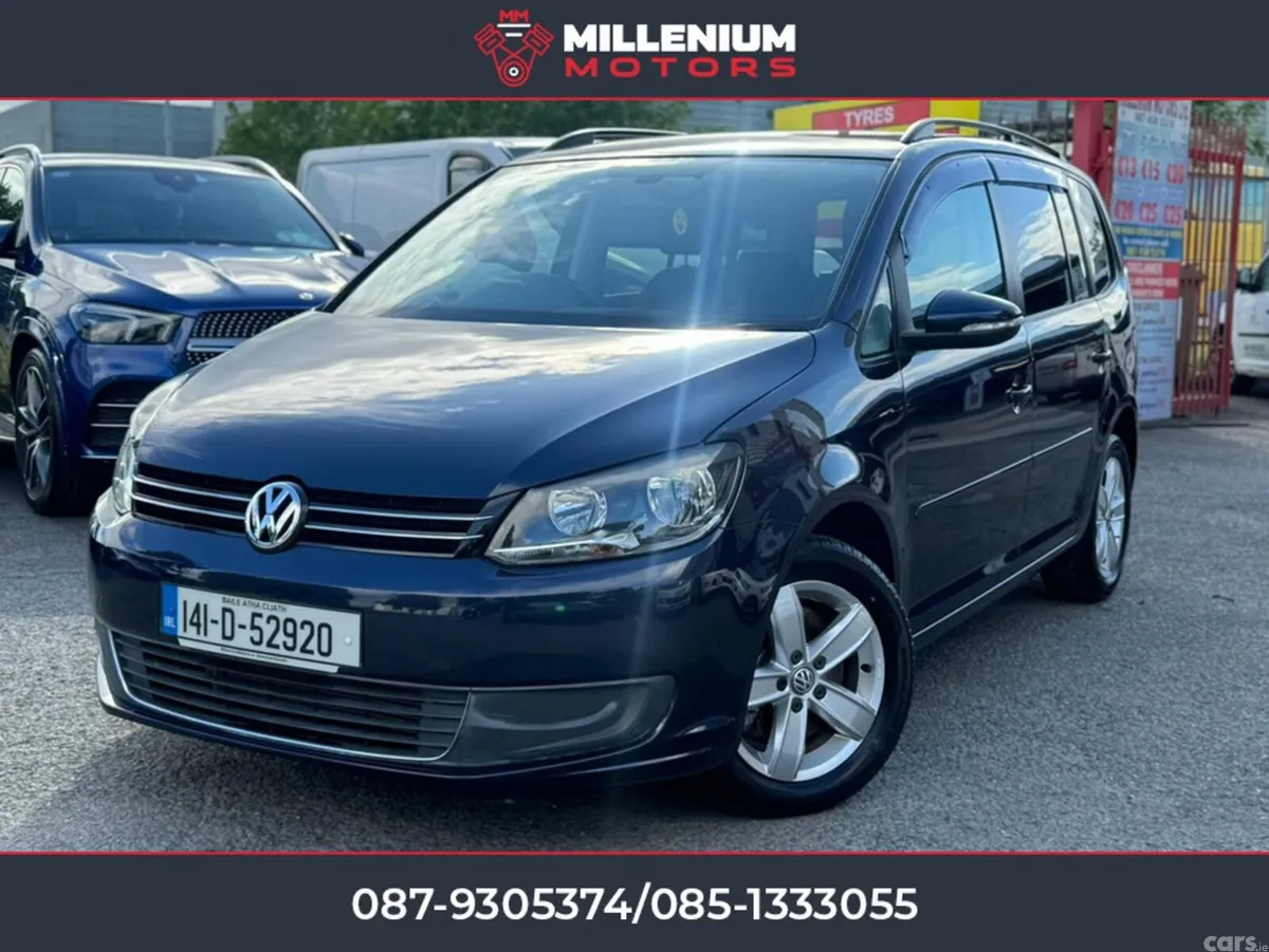 Volkswagen Touran MPV, Petrol, 2014, Blue