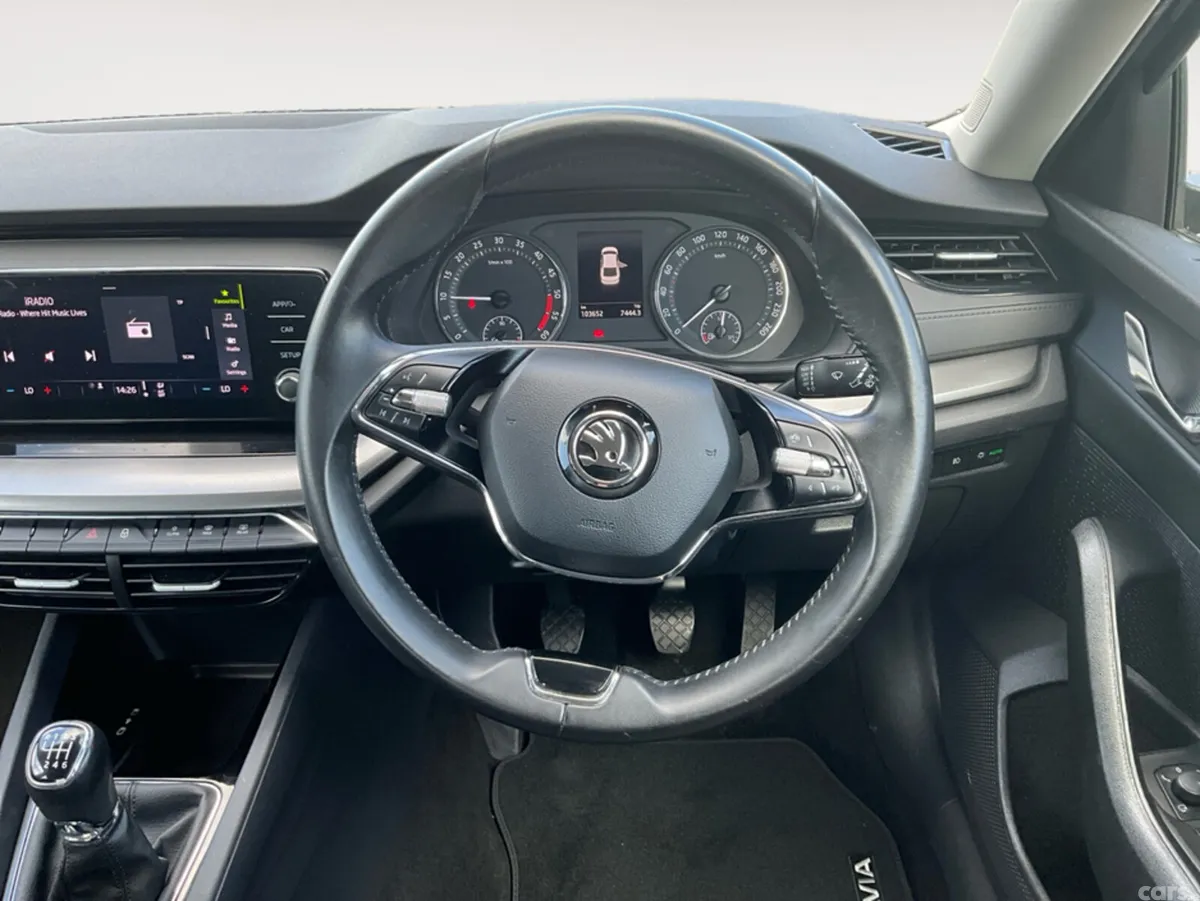 Skoda Octavia Hatchback, Diesel, 2022, Black