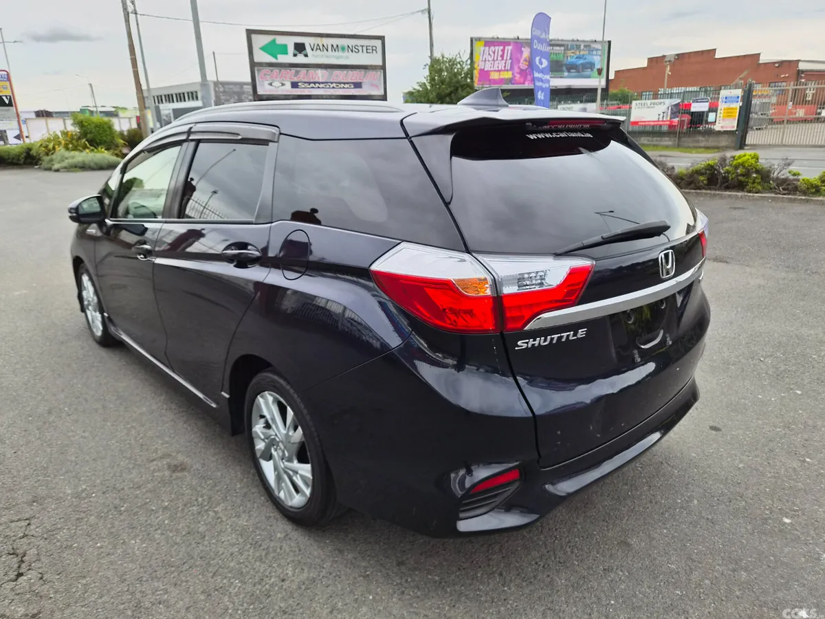 Honda Shuttle SUV, Petrol Hybrid, 2016, Blue