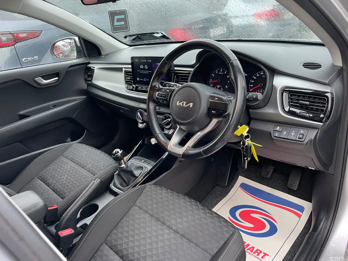 Kia Rio Hatchback, Petrol, 2023, Grey