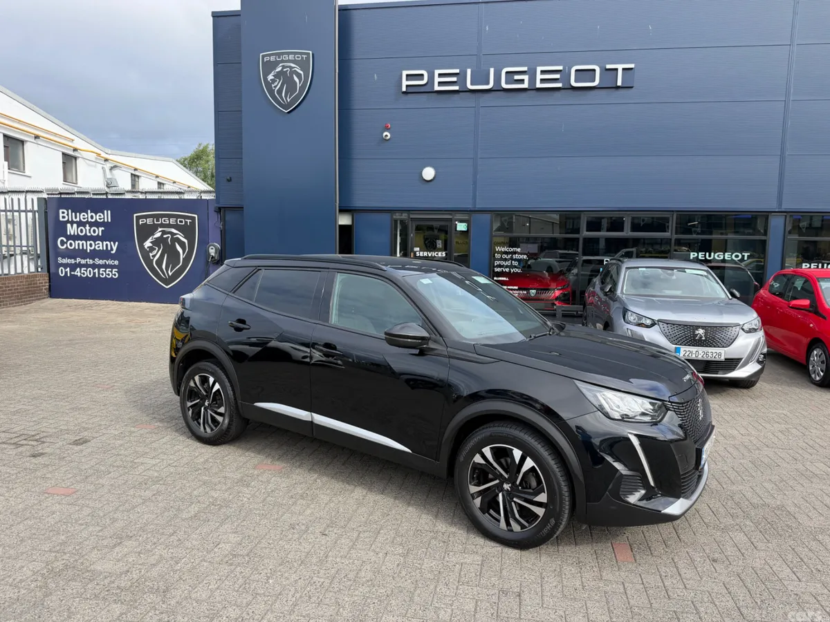 Peugeot 2008 MPV, Petrol, 2023, Black