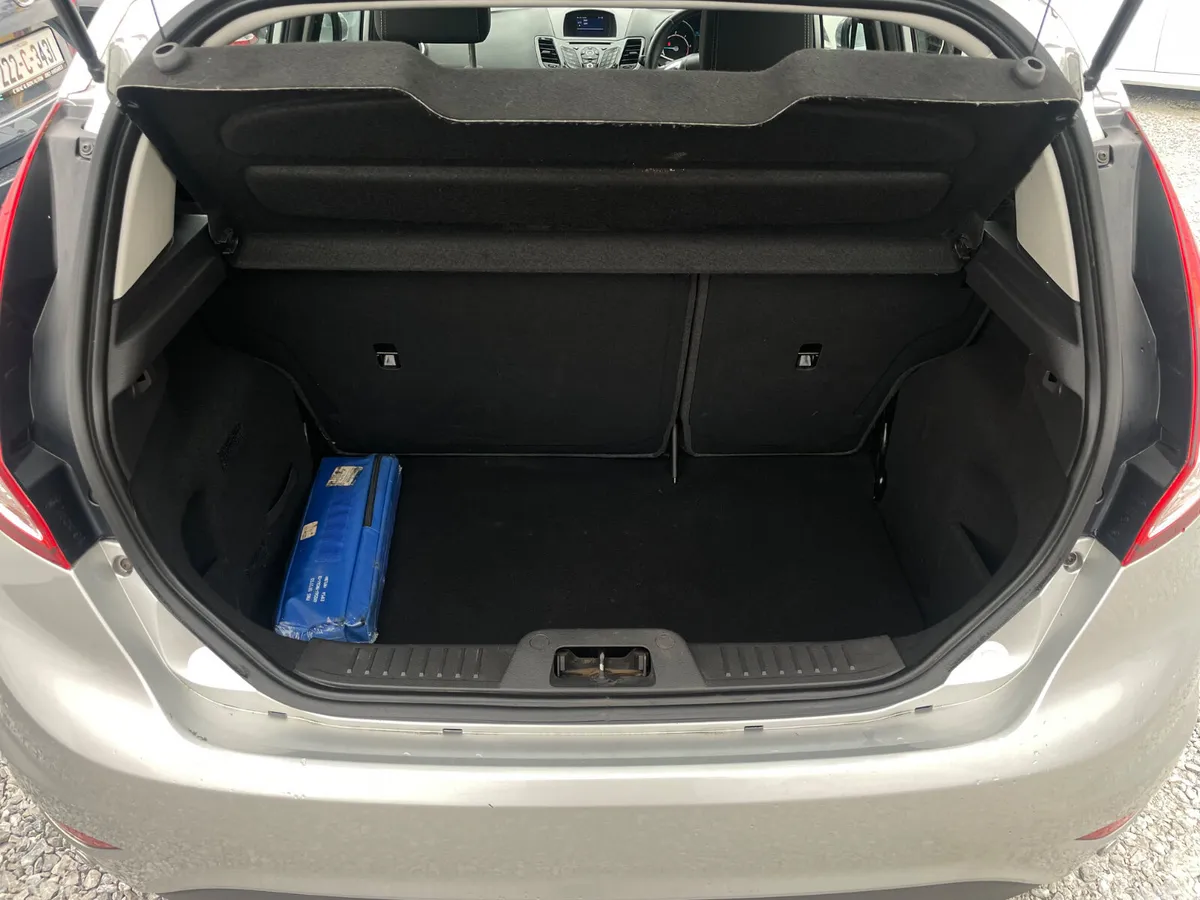 Ford Fiesta Hatchback, Diesel, 2016, Silver