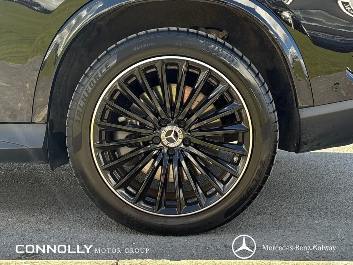 Mercedes-Benz GLC SUV, Petrol Plug-in Hybrid, 2026, Black