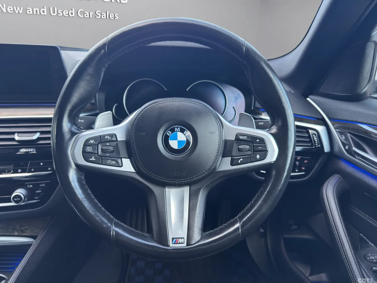 BMW 5-Series Saloon, Petrol, 2018, White