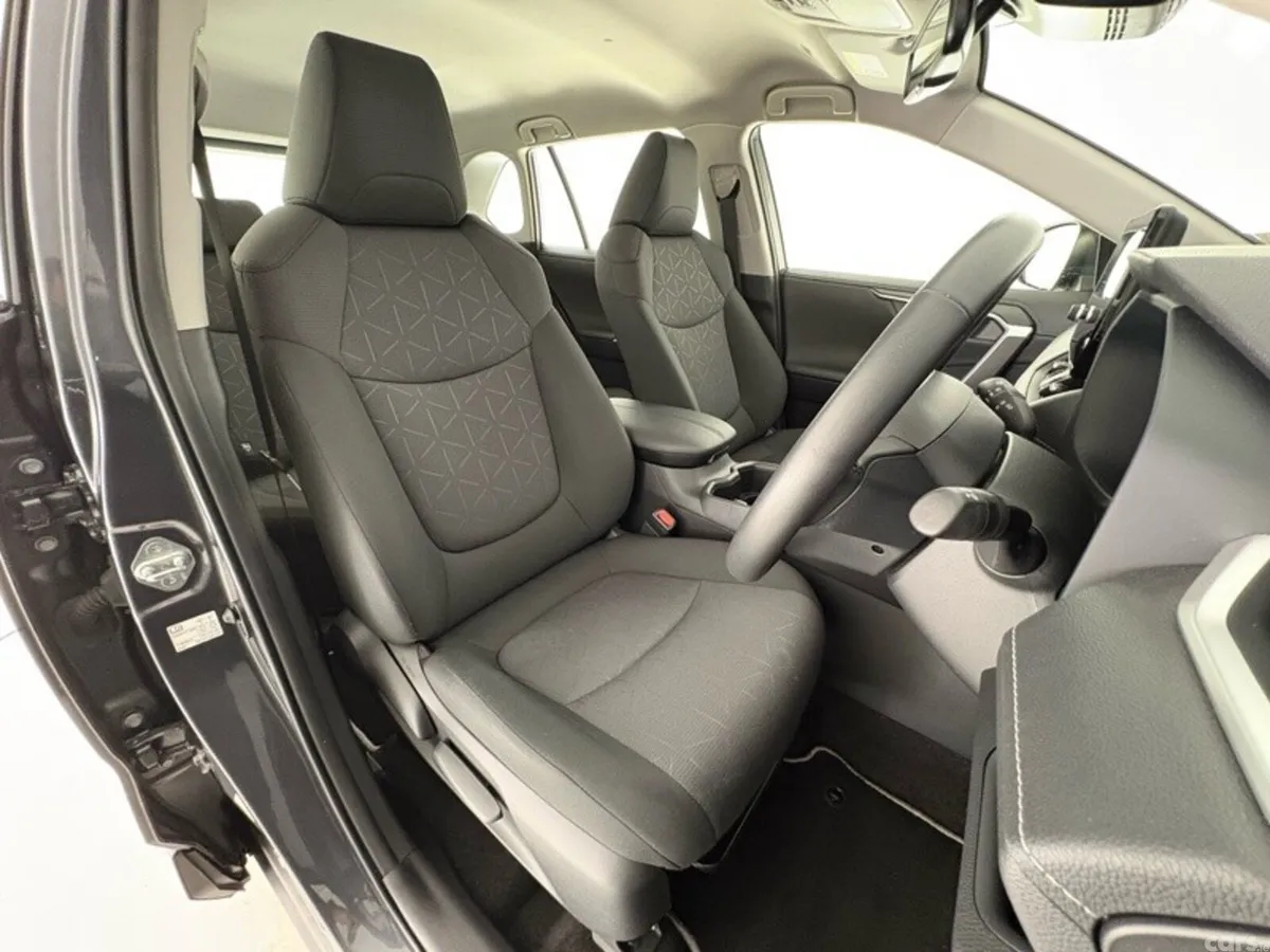 Toyota RAV4 SUV, Petrol Hybrid, 2024, Grey