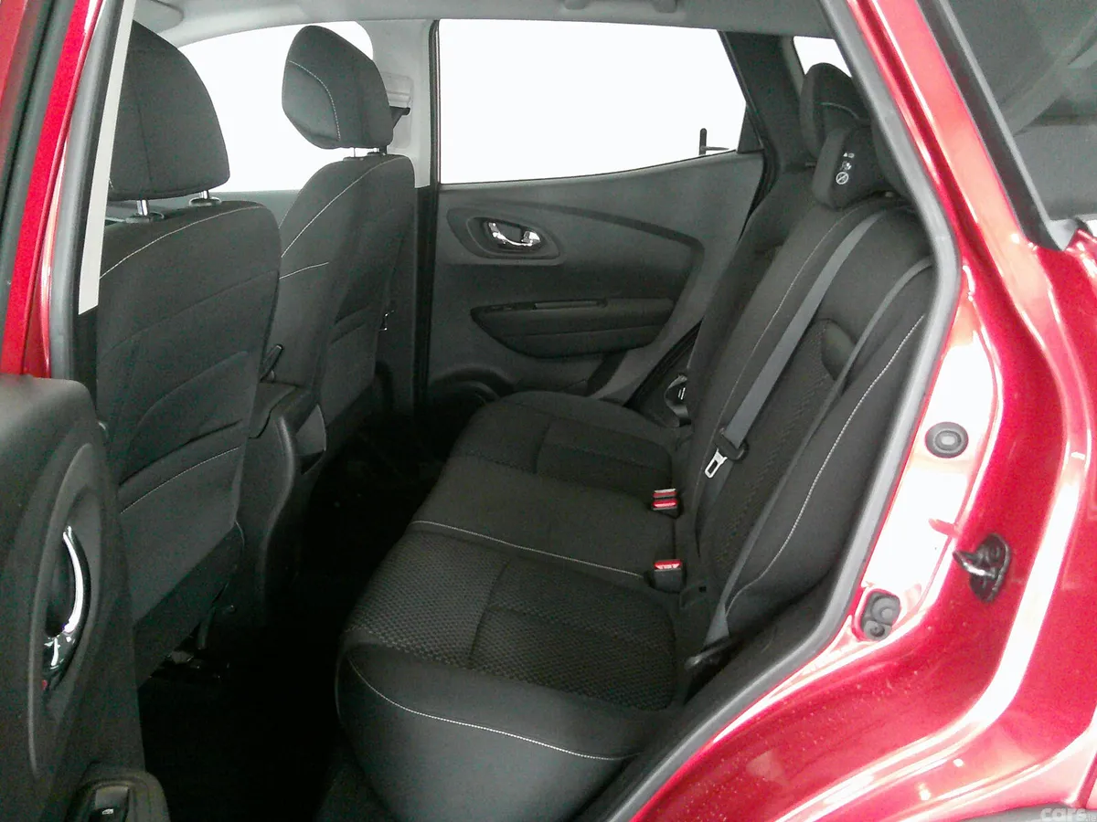 Renault Kadjar SUV, Diesel, 2016, Red