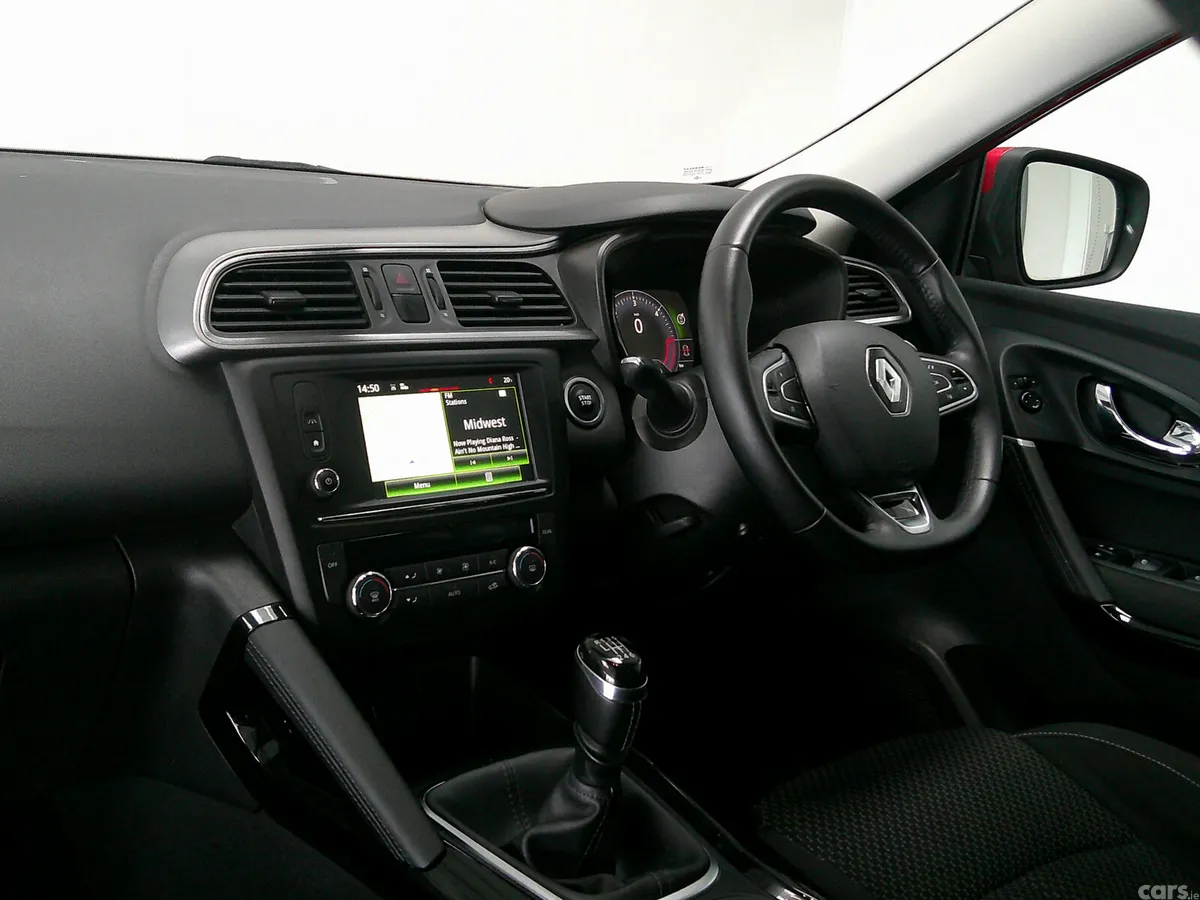 Renault Kadjar SUV, Diesel, 2016, Red