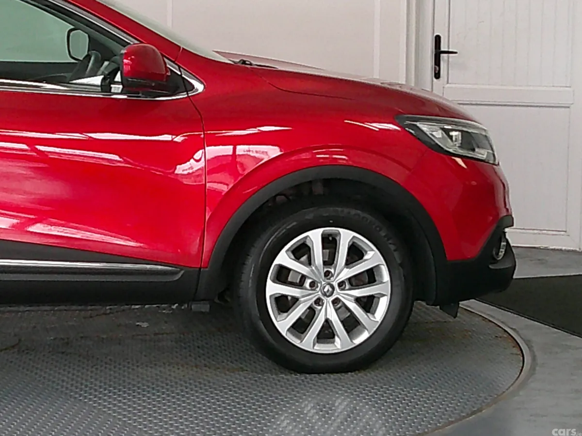 Renault Kadjar SUV, Diesel, 2016, Red