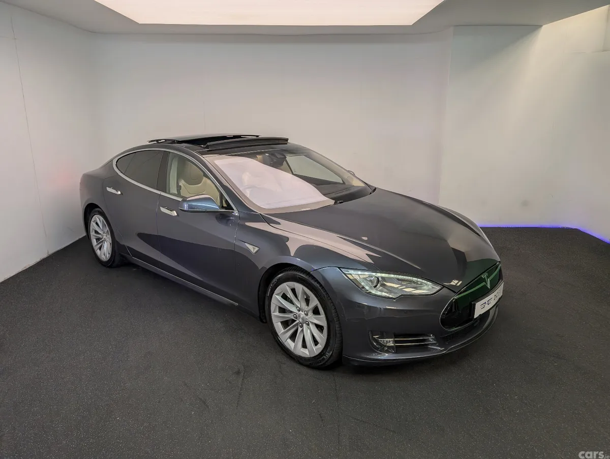 Tesla Model S Hatchback, Electric, 2014, Grey
