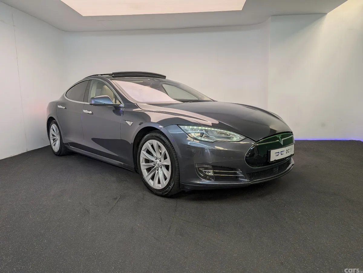 Tesla Model S Hatchback, Electric, 2014, Grey