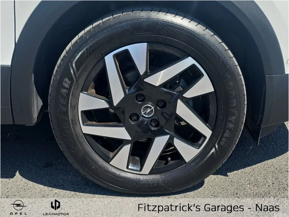 Opel Mokka SUV, Petrol, 2025, White