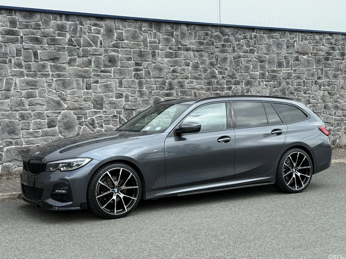 BMW 3-Series Estate, Diesel, 2021, Grey