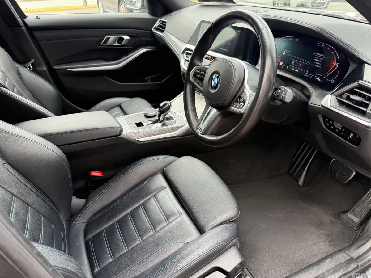 BMW 3-Series Estate, Diesel, 2021, Grey