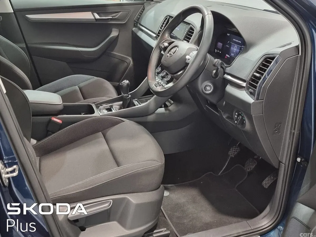 Skoda Karoq SUV, Diesel, 2023, Blue