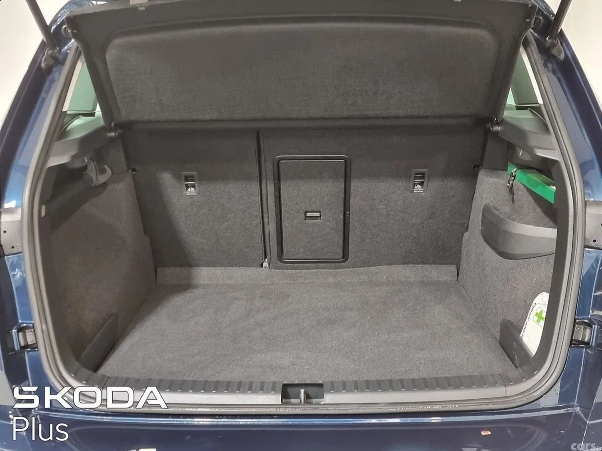Skoda Karoq SUV, Diesel, 2023, Blue