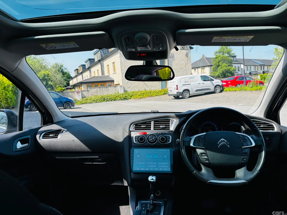 Citroen C4 Hatchback, Petrol, 2016, Blue