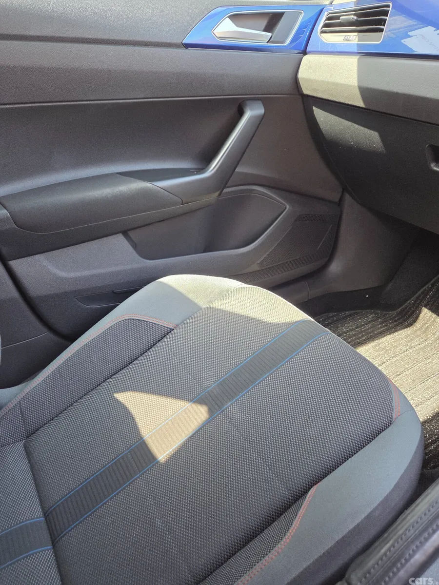 Volkswagen Polo Hatchback, Petrol, 2019, Blue