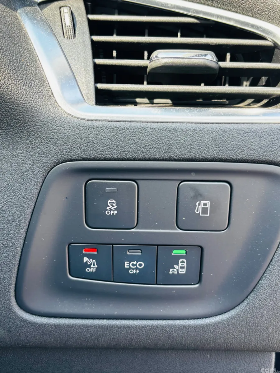 Citroen C4 Hatchback, Petrol, 2016, Blue