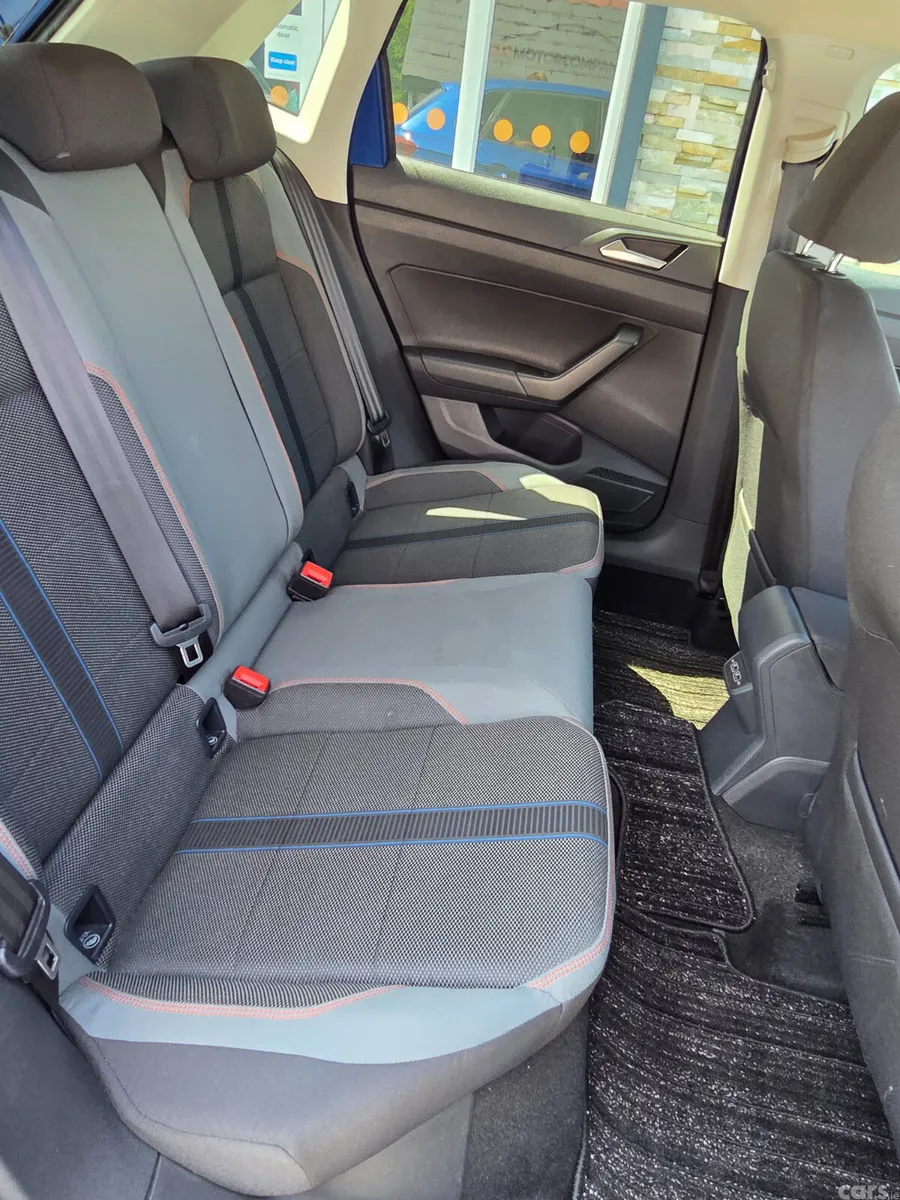 Volkswagen Polo Hatchback, Petrol, 2019, Blue