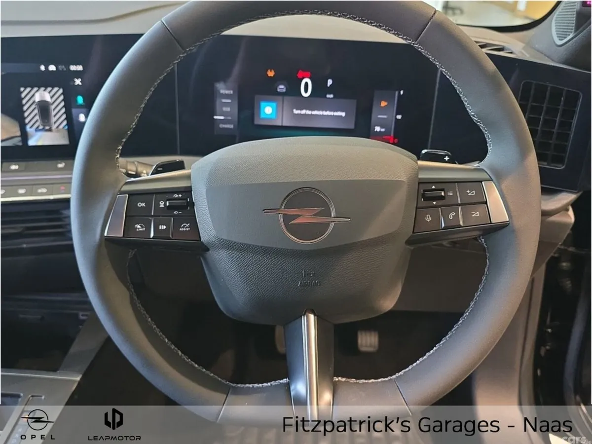 Opel Astra Hatchback, Petrol Hybrid, 2026, Black