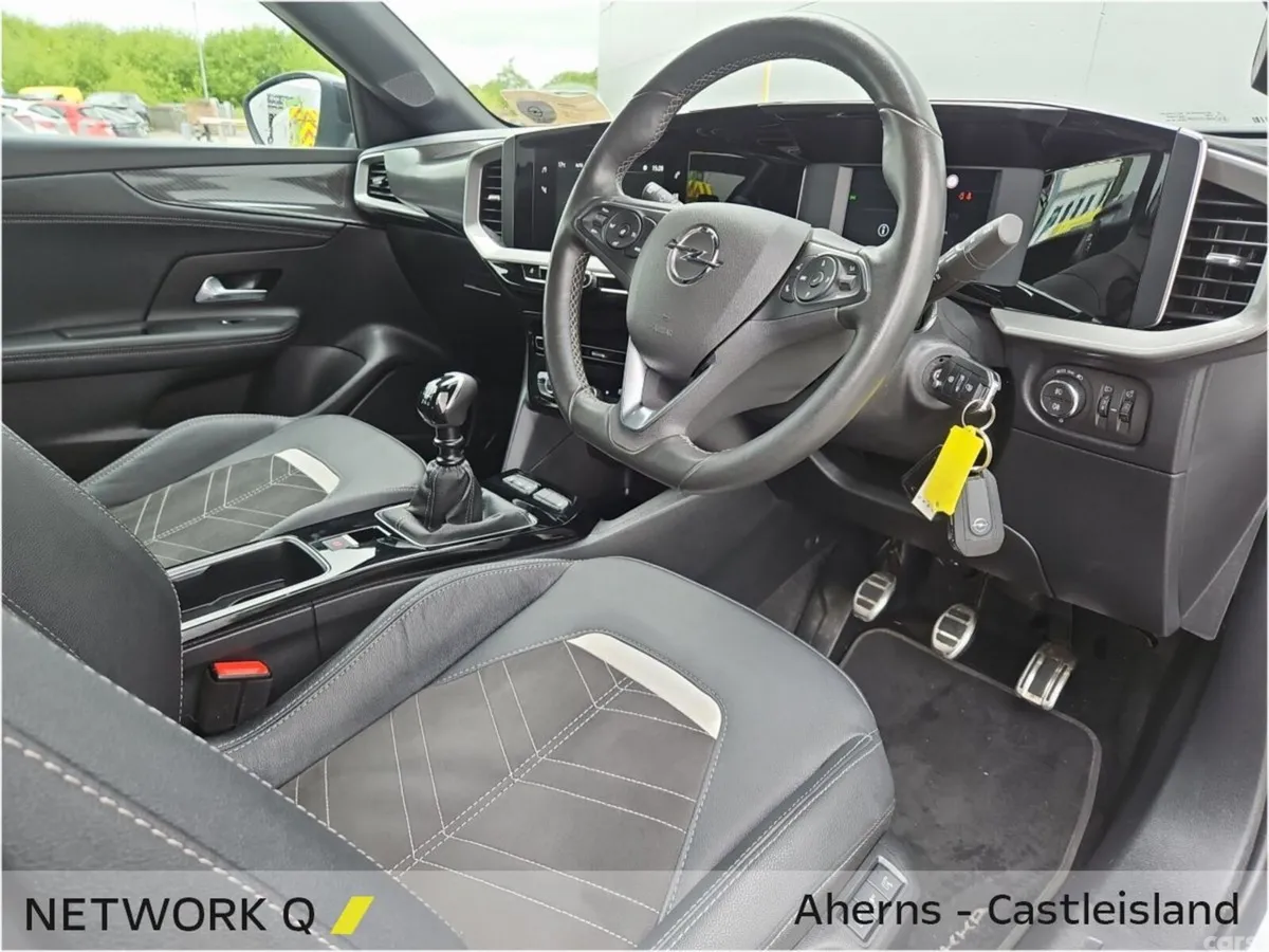 Opel Mokka SUV, Petrol, 2024, White